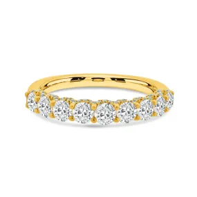 18K YELLOW GOLD 3-SIDED DIAMOND BAND