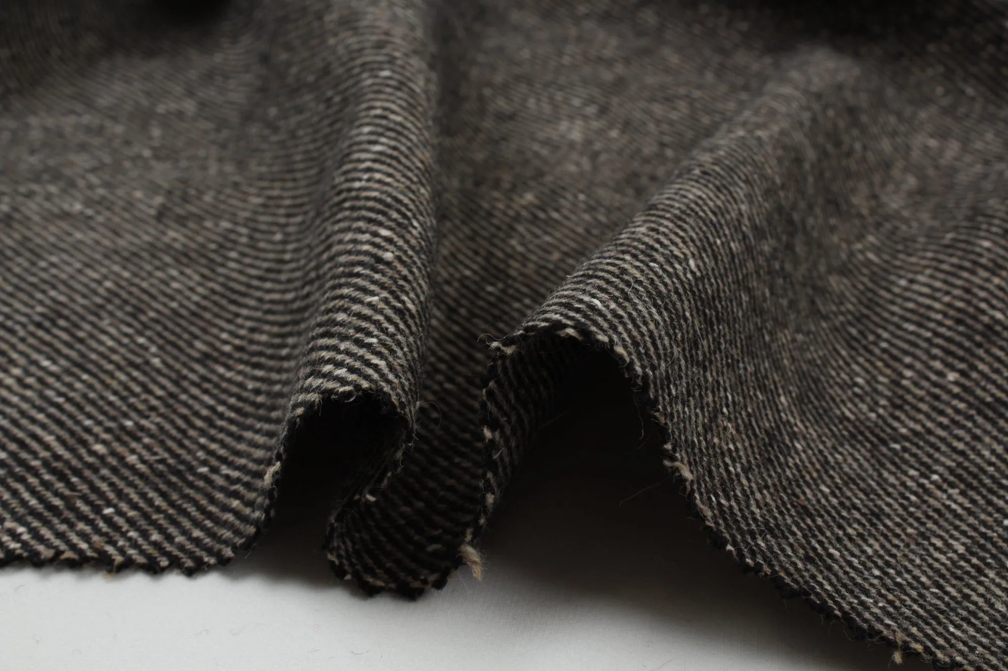 Bi-Color Recycled Wool Twill for Outwear - Brown and Black