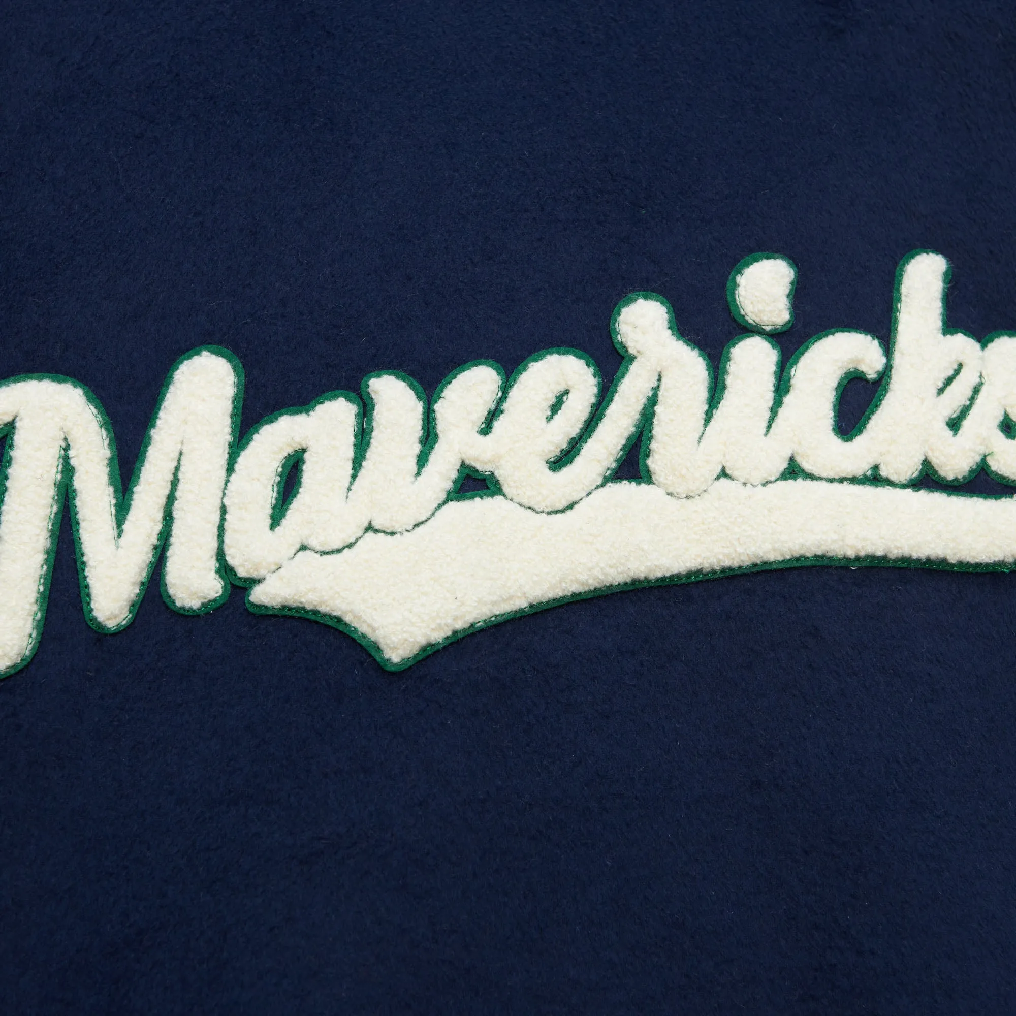 DALLAS MAVERICKS MITCHELL & NESS MEN'S NAVY BLUE DIRK VARSITY JACKET