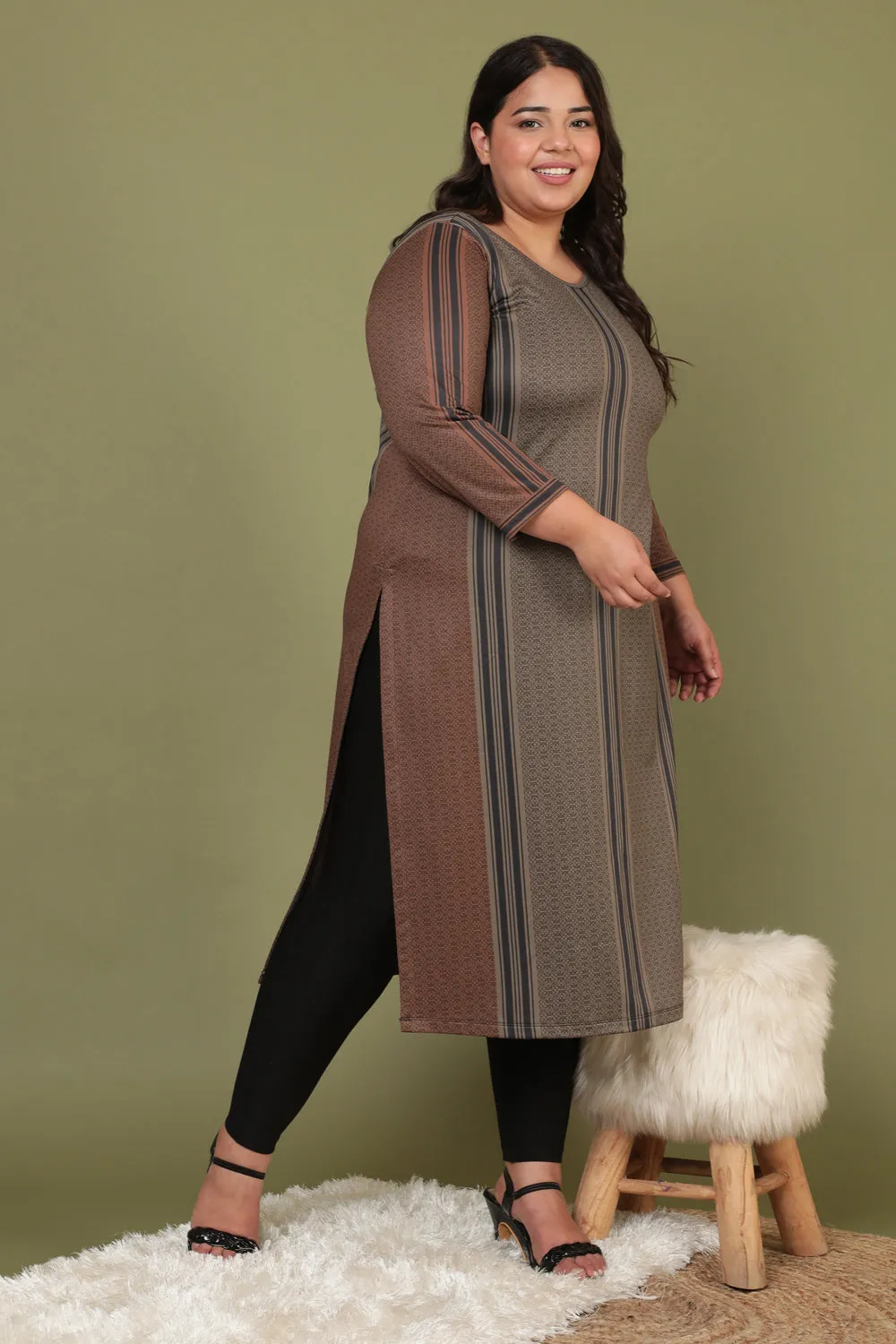 Earthen Classic Art Woolen Winter Kurti