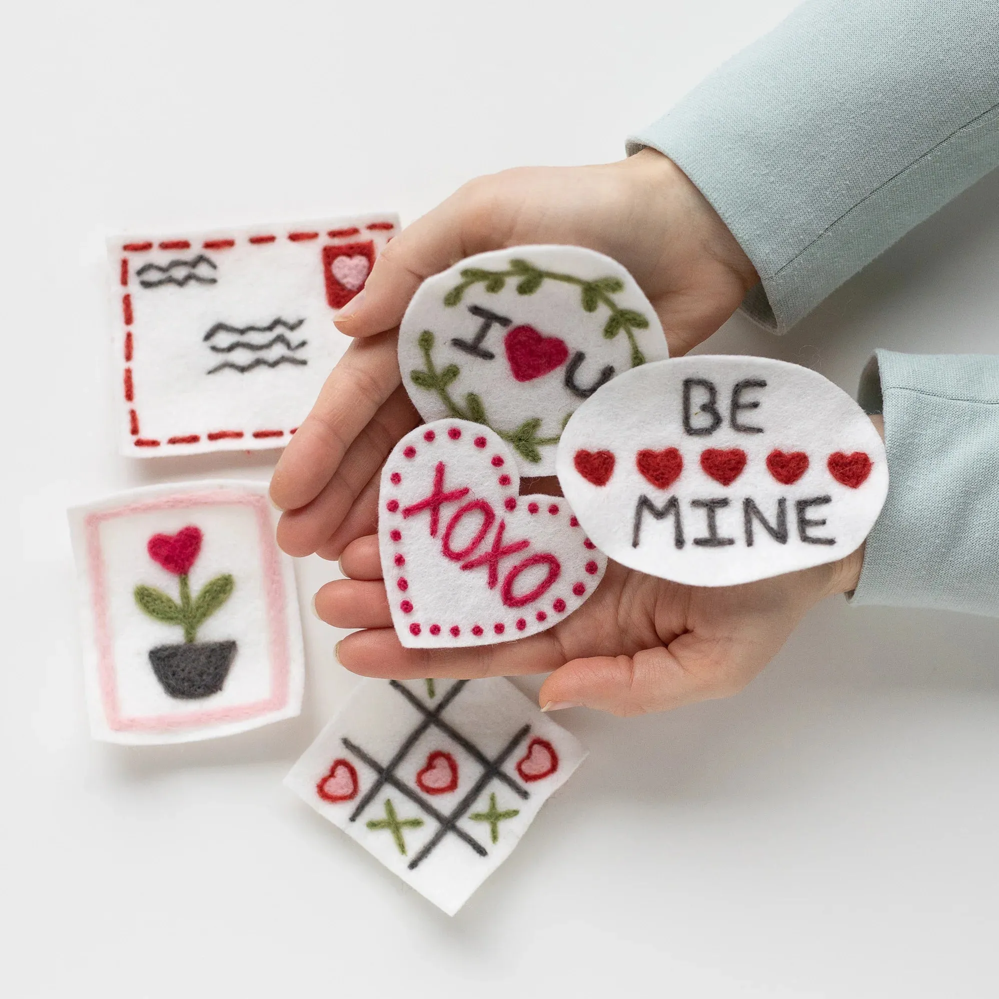 Felted Sky Needle Felting Kit : Valentines