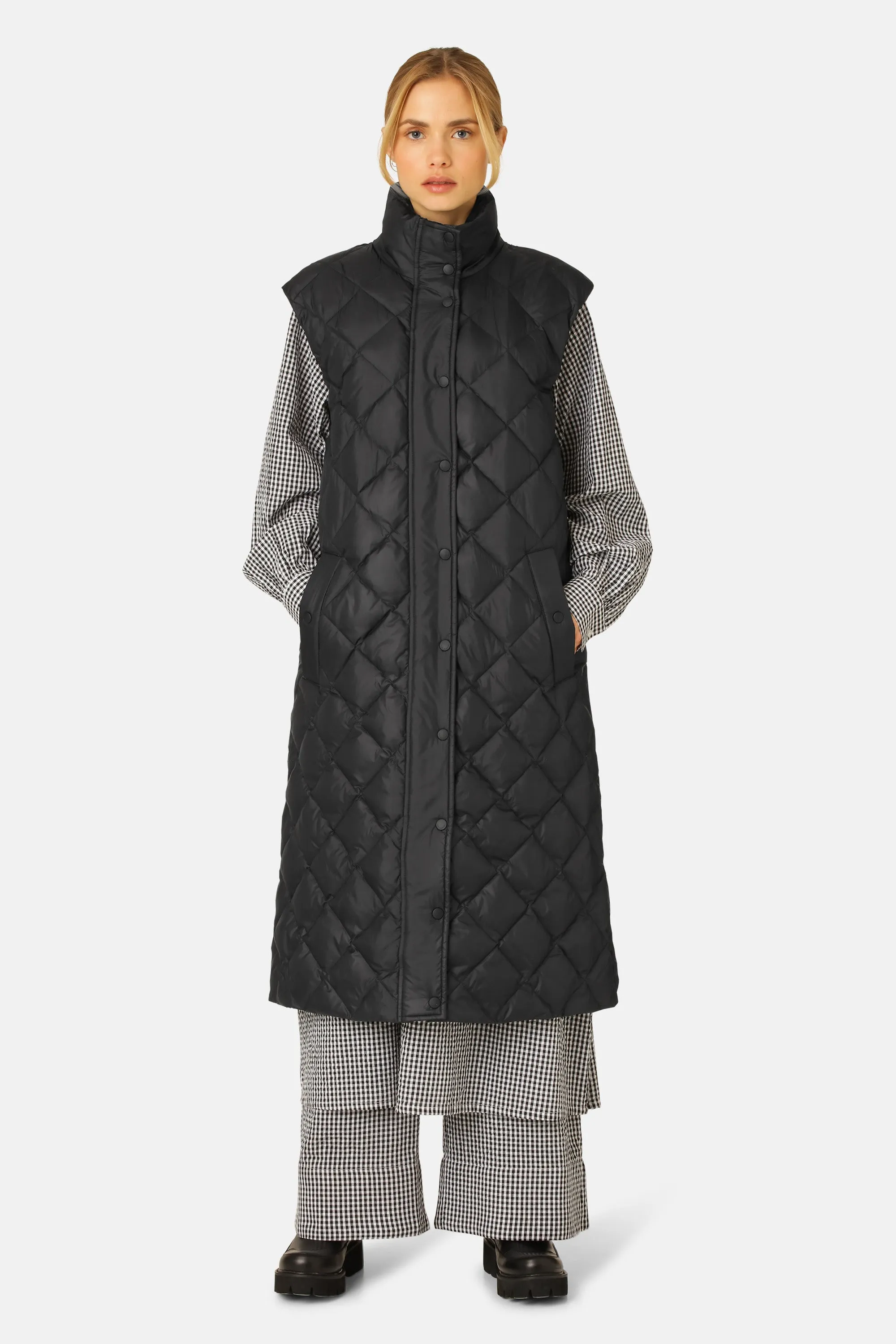 Long Down Vest - Black