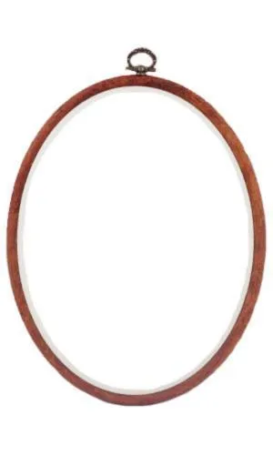 Nurge Flexi Embroidery Hoop OVAL, Woodgrain finish color