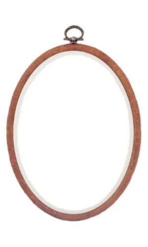 Nurge Flexi Embroidery Hoop OVAL, Woodgrain finish color