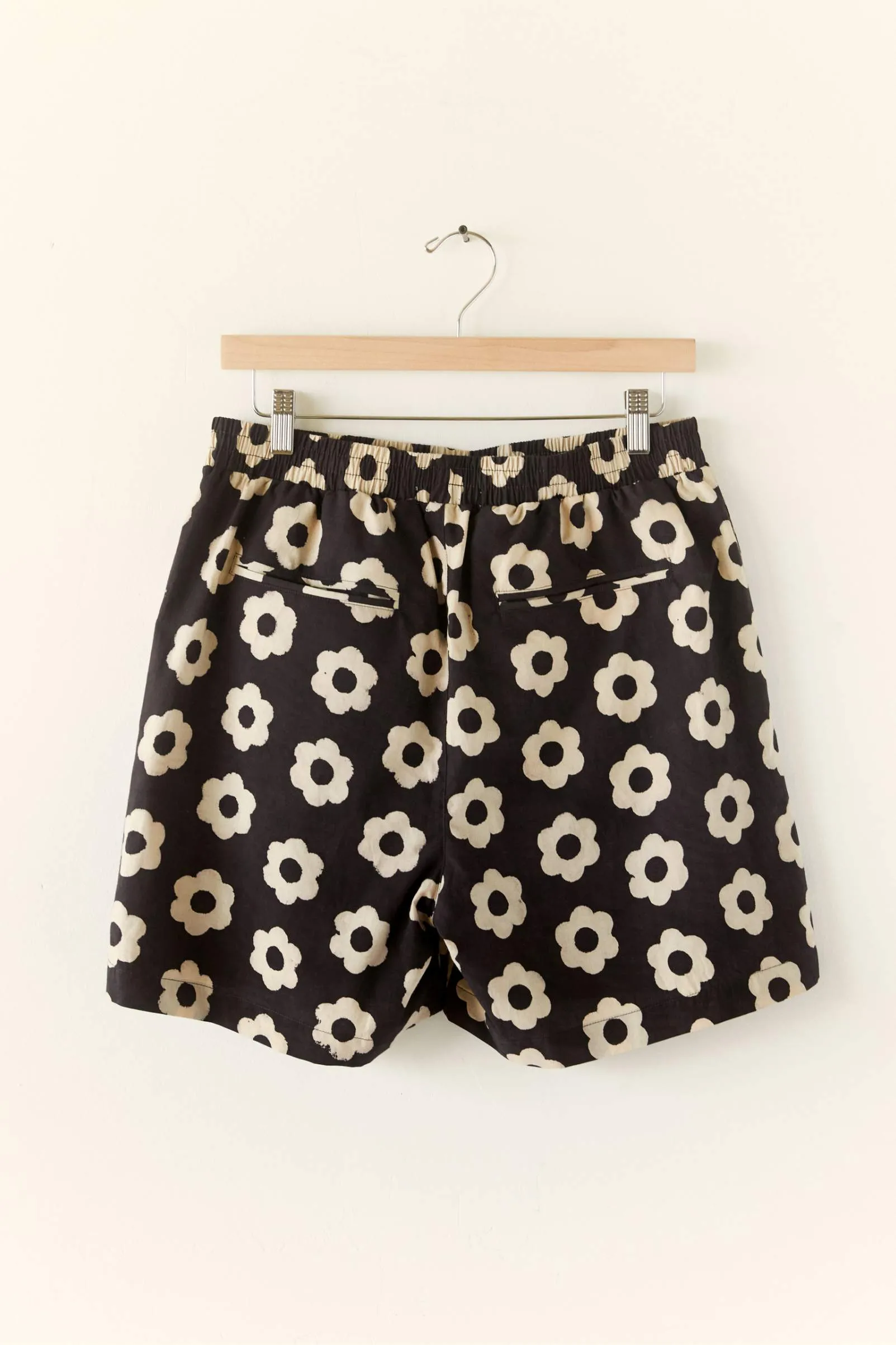 The Gilberto Shorts | Noir Daisy