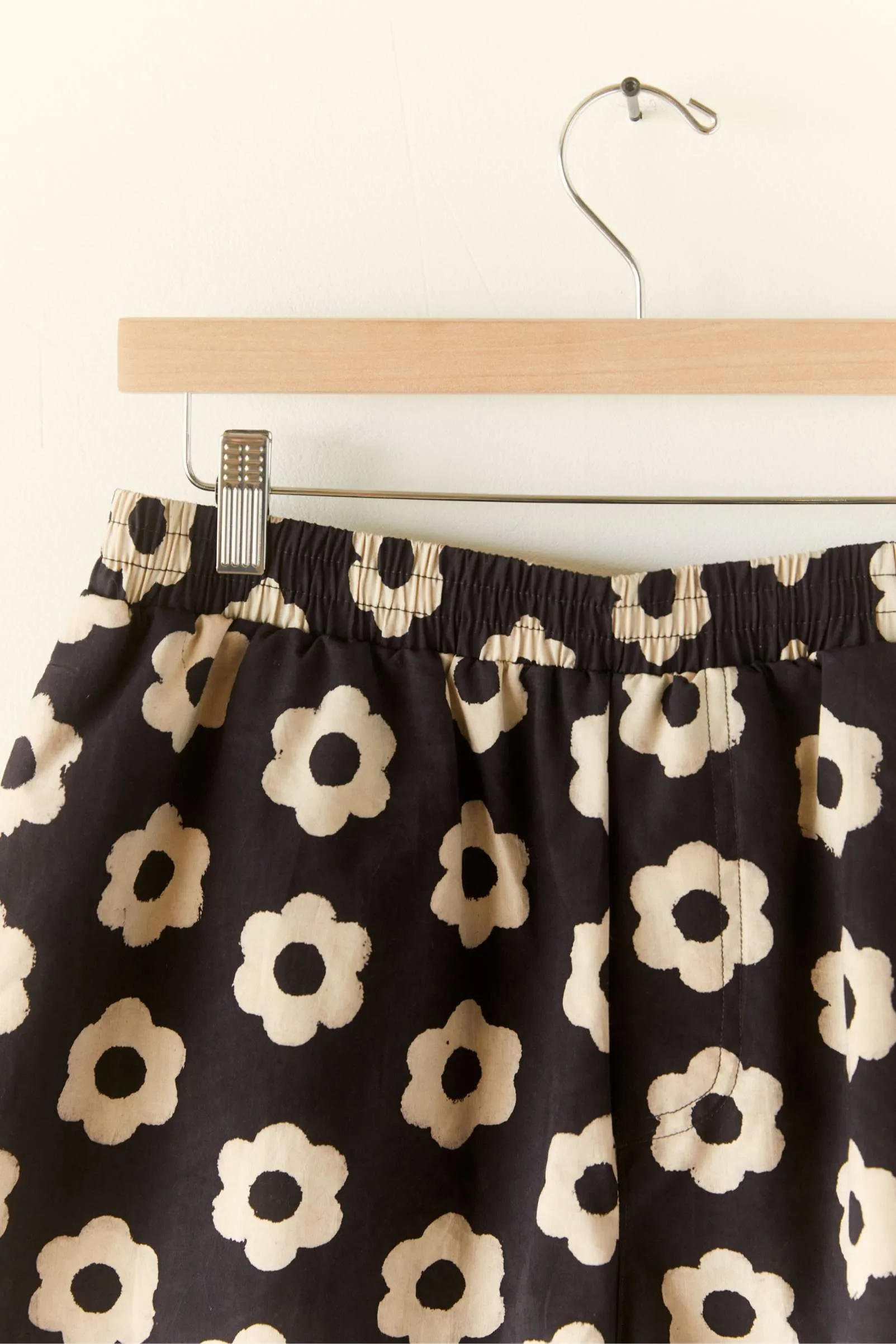 The Gilberto Shorts | Noir Daisy