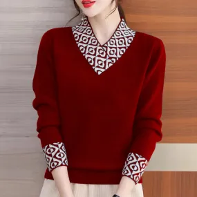 Women Panelled V-Neck Sweaters